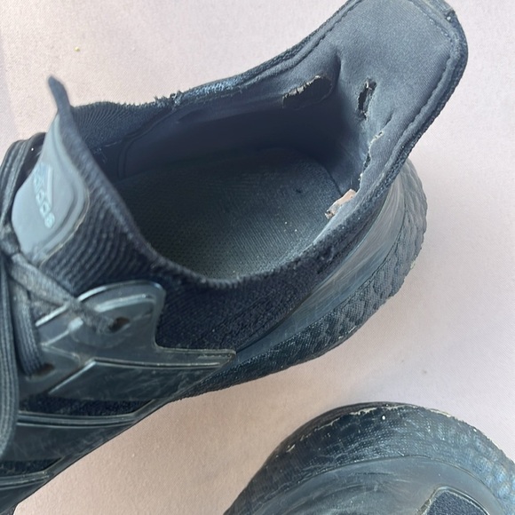 “Adidas-Mens Ultra Boost size 9.5” - Picture 11 of 12